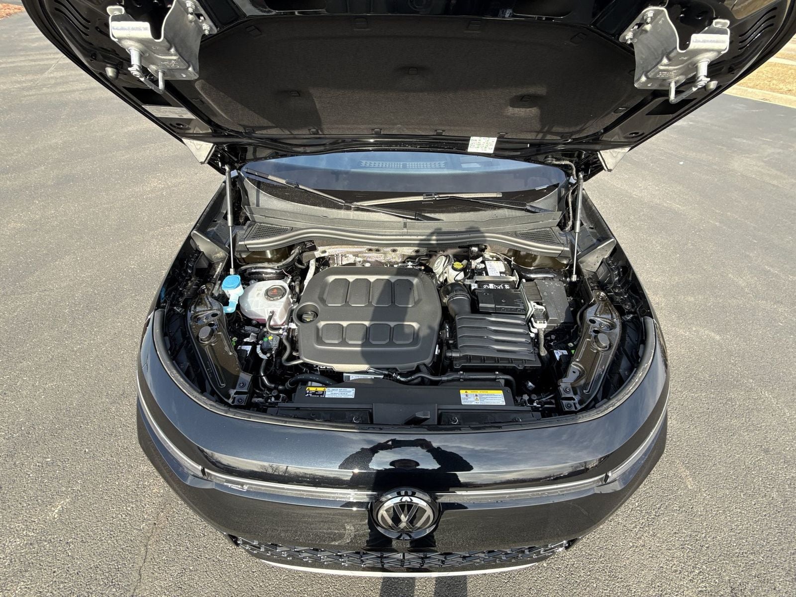 2026 Volkswagen Tiguan 2.0T SEL R-Line Turbo