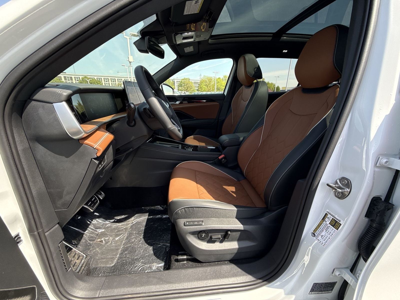 2026 Volkswagen Tiguan 2.0T SEL R-Line Turbo