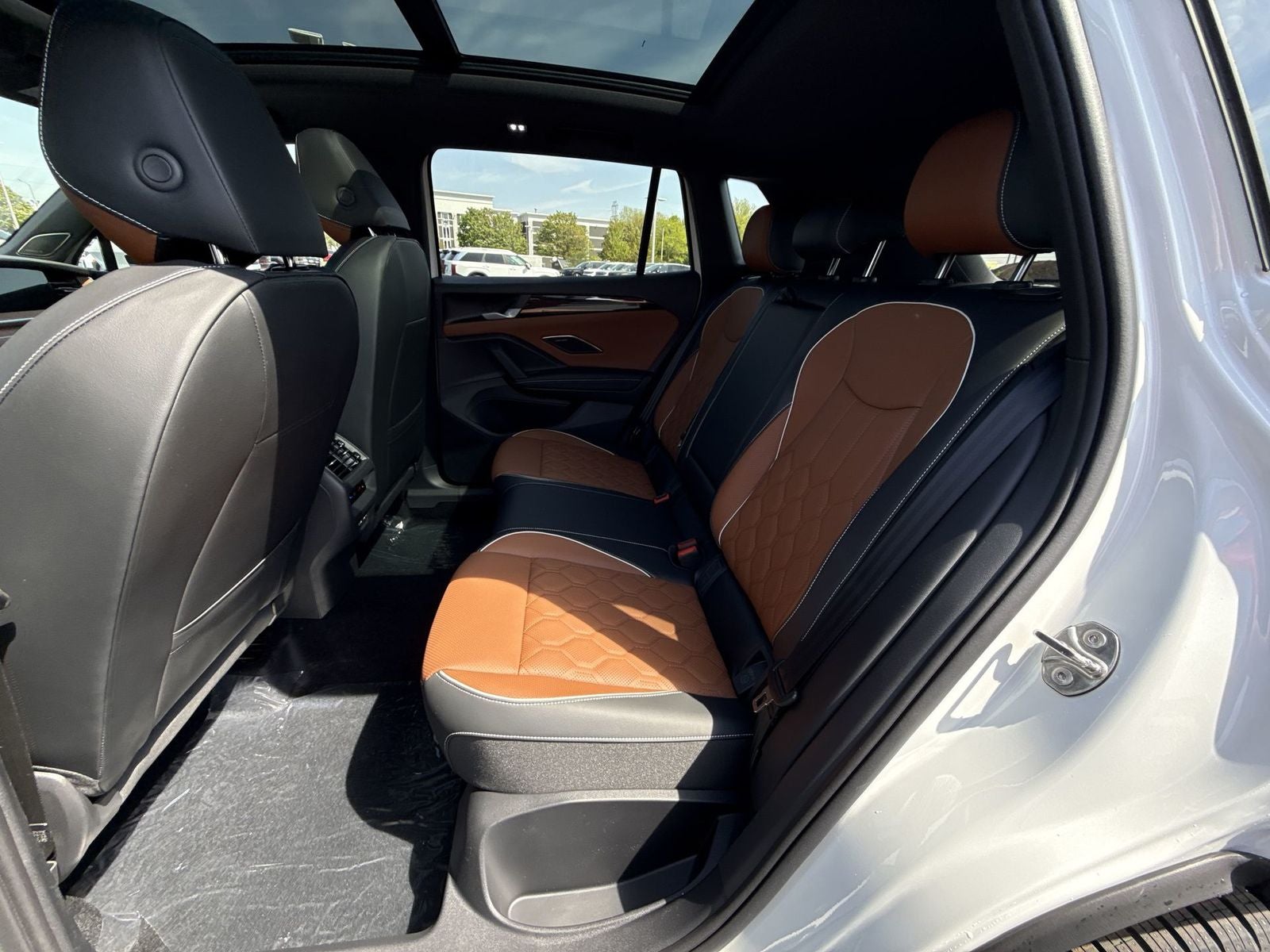 2026 Volkswagen Tiguan 2.0T SEL R-Line Turbo