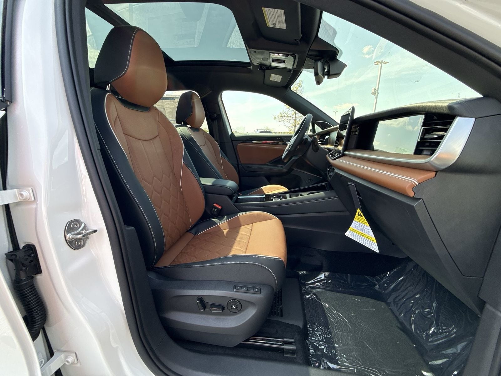 2026 Volkswagen Tiguan 2.0T SEL R-Line Turbo