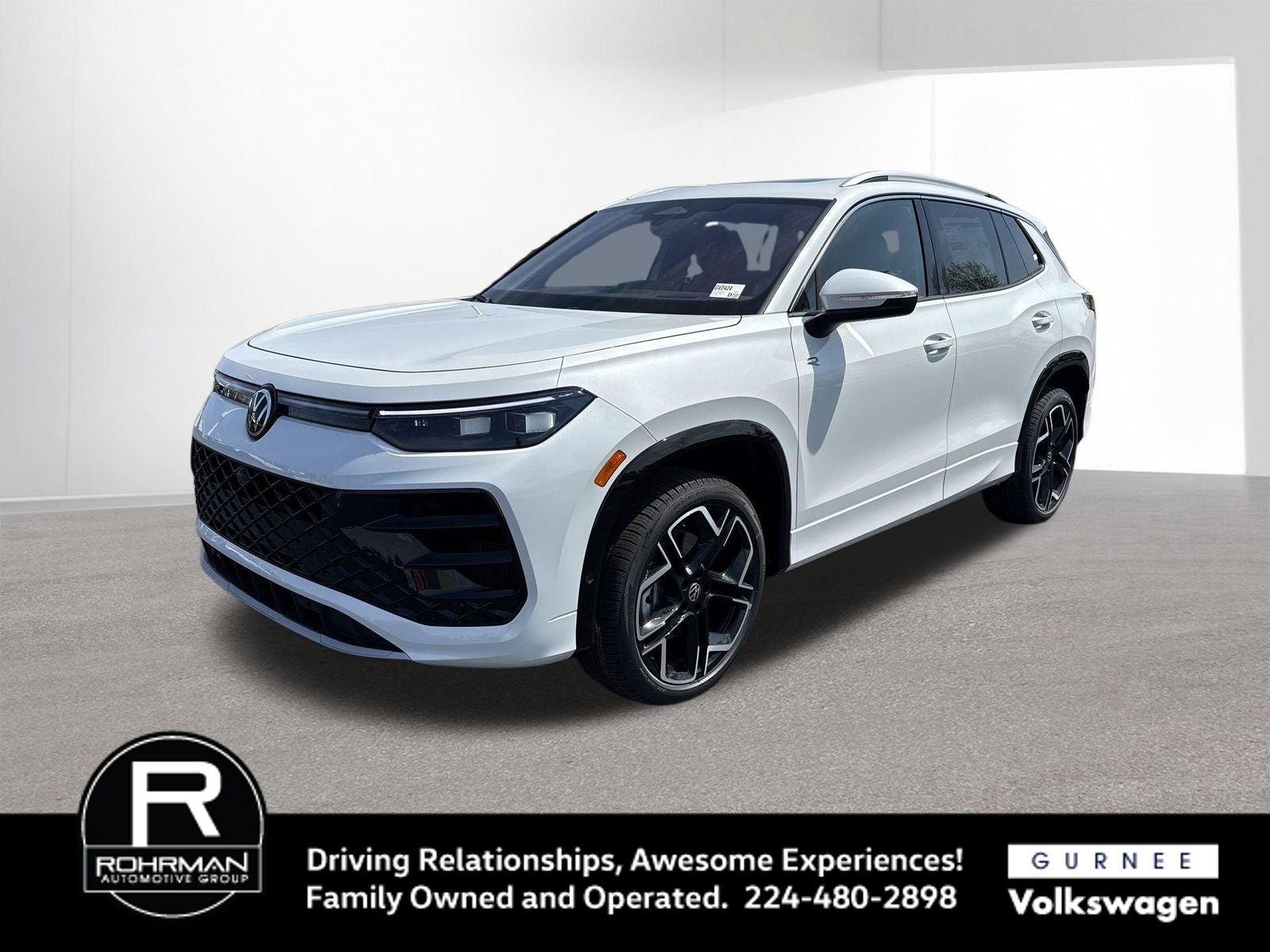 2026 Volkswagen Tiguan 2.0T SEL R-Line Turbo