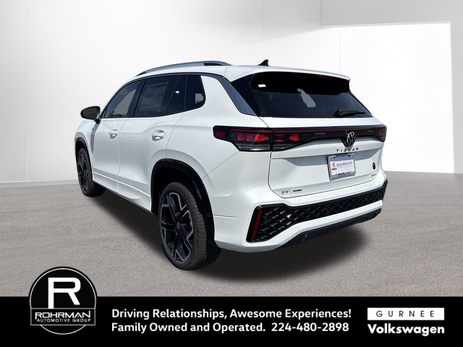 2026 Volkswagen Tiguan 2.0T SEL R-Line Turbo