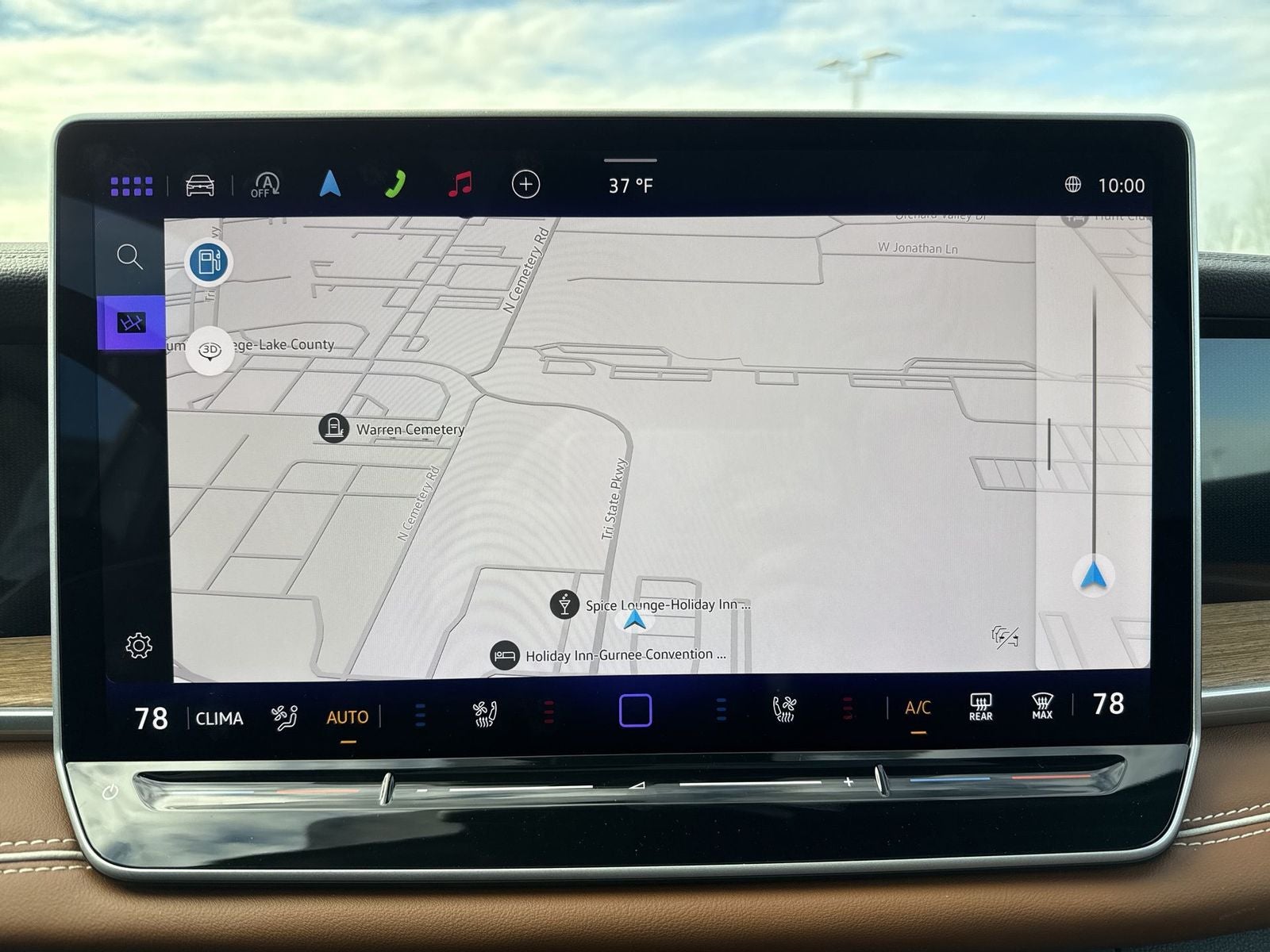 2026 Volkswagen Tiguan 2.0T SEL R-Line