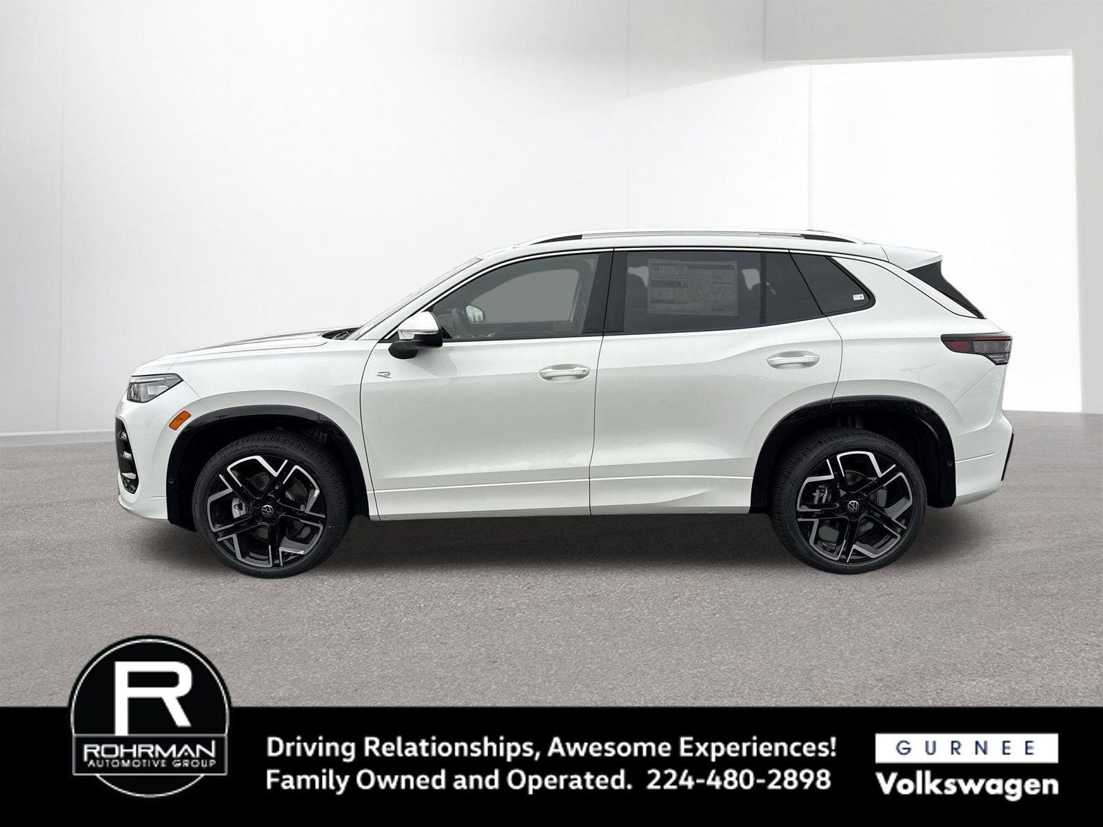 2026 Volkswagen Tiguan 2.0T SEL R-Line Turbo