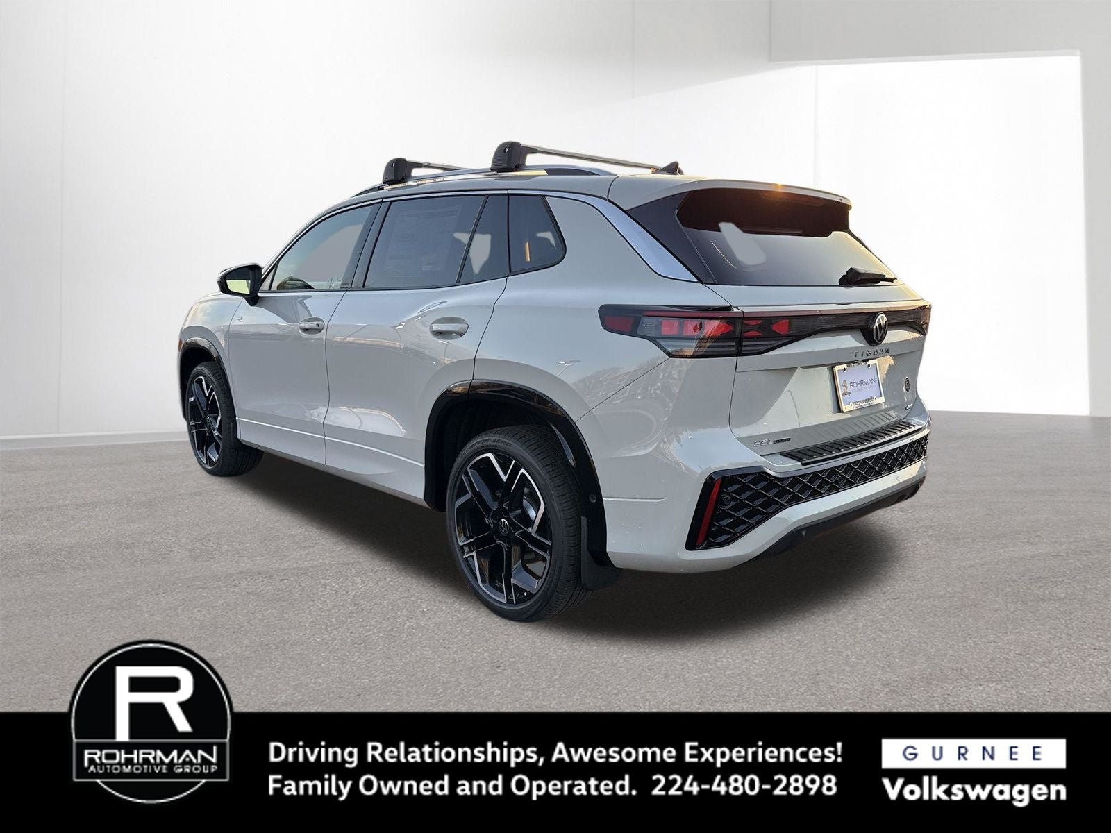 2026 Volkswagen Tiguan 2.0T SEL R-Line Turbo