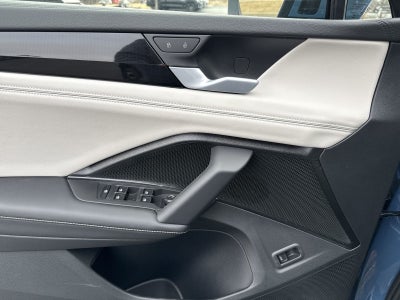 2026 Volkswagen Tiguan 2.0T SEL R-Line