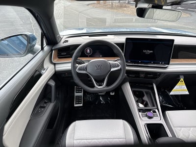 2026 Volkswagen Tiguan 2.0T SEL R-Line