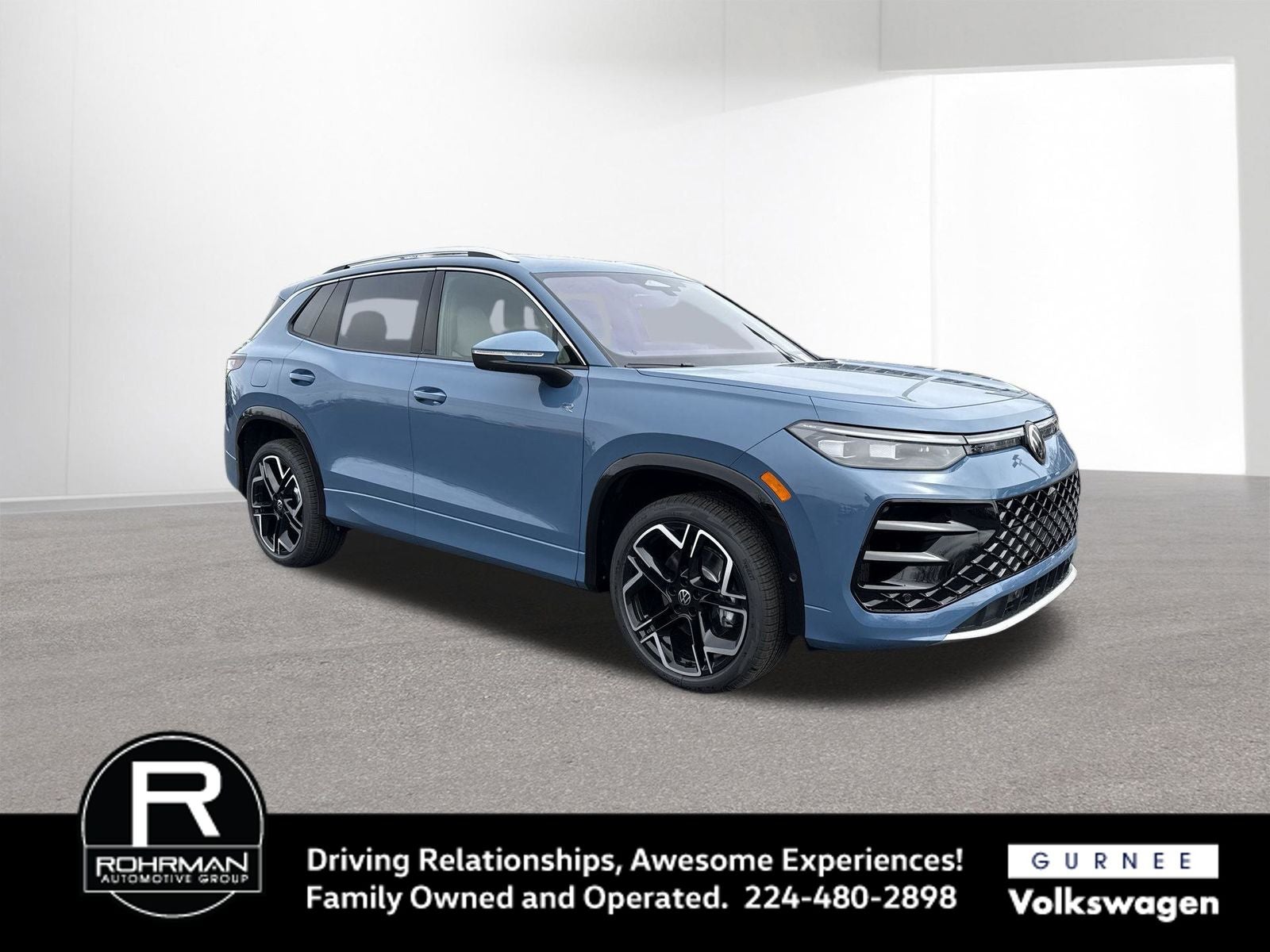 2026 Volkswagen Tiguan 2.0T SEL R-Line