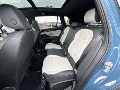 2026 Volkswagen Tiguan 2.0T SEL R-Line