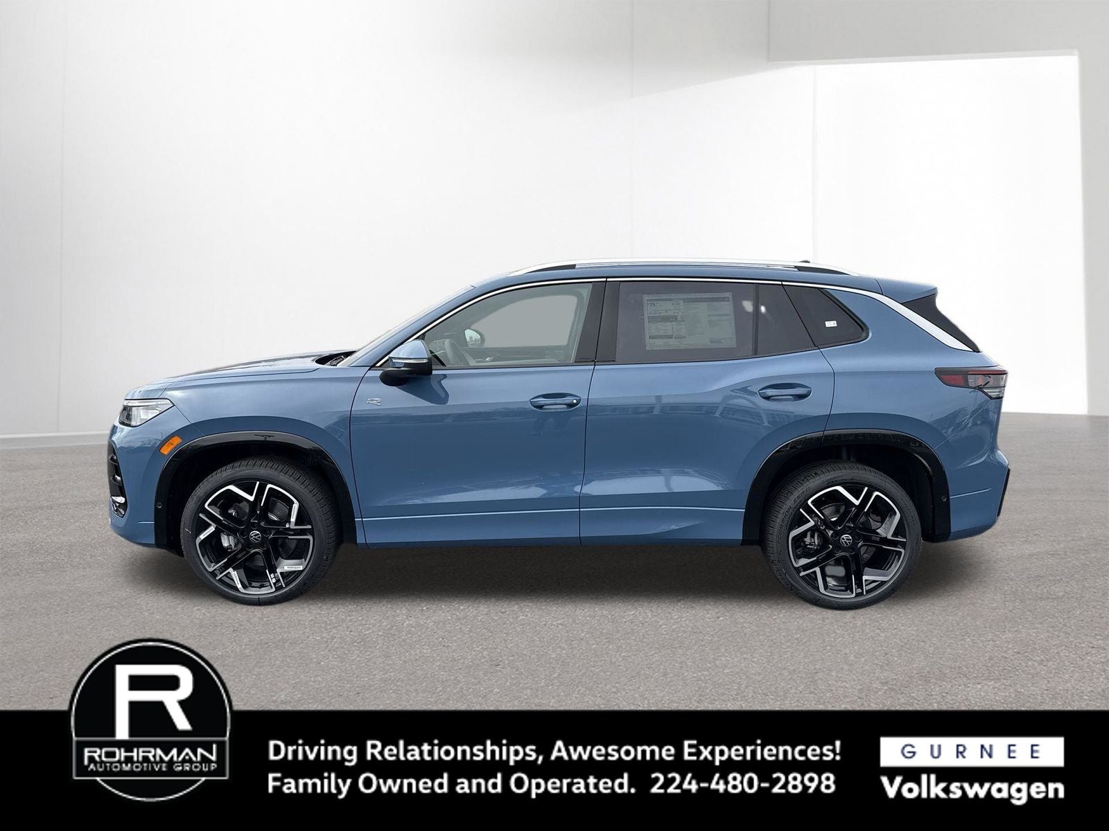 2026 Volkswagen Tiguan 2.0T SEL R-Line