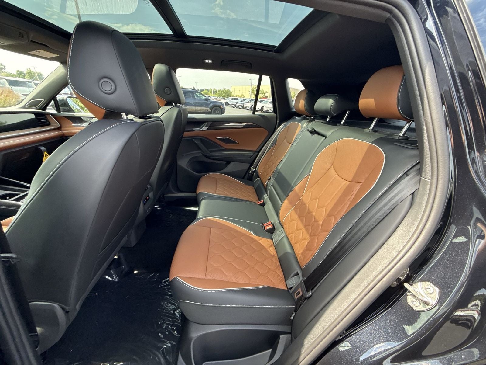 2026 Volkswagen Tiguan 2.0T SEL R-Line Turbo