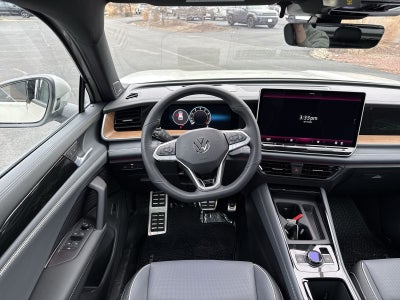 2026 Volkswagen Tiguan 2.0T SEL R-Line Turbo