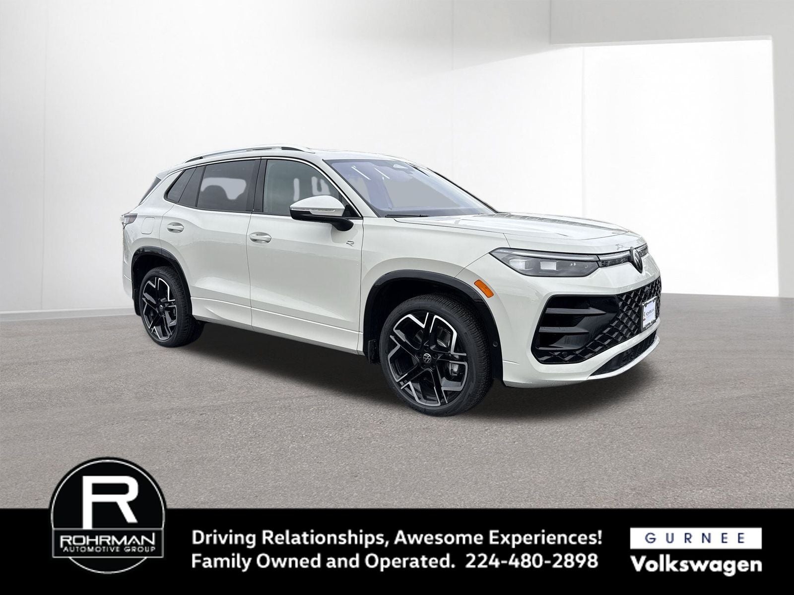 2026 Volkswagen Tiguan 2.0T SEL R-Line Turbo