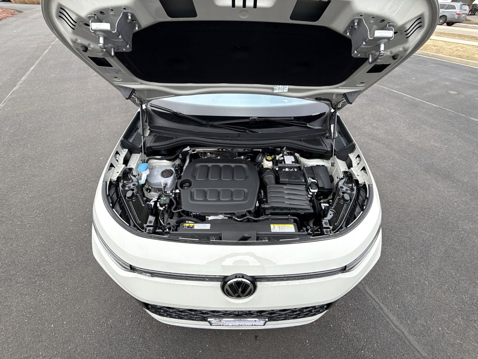 2026 Volkswagen Tiguan 2.0T SEL R-Line Turbo