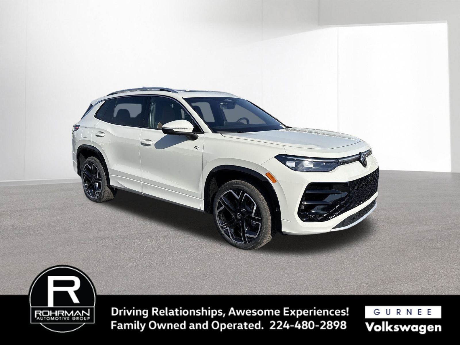 2026 Volkswagen Tiguan 2.0T SEL R-Line Turbo