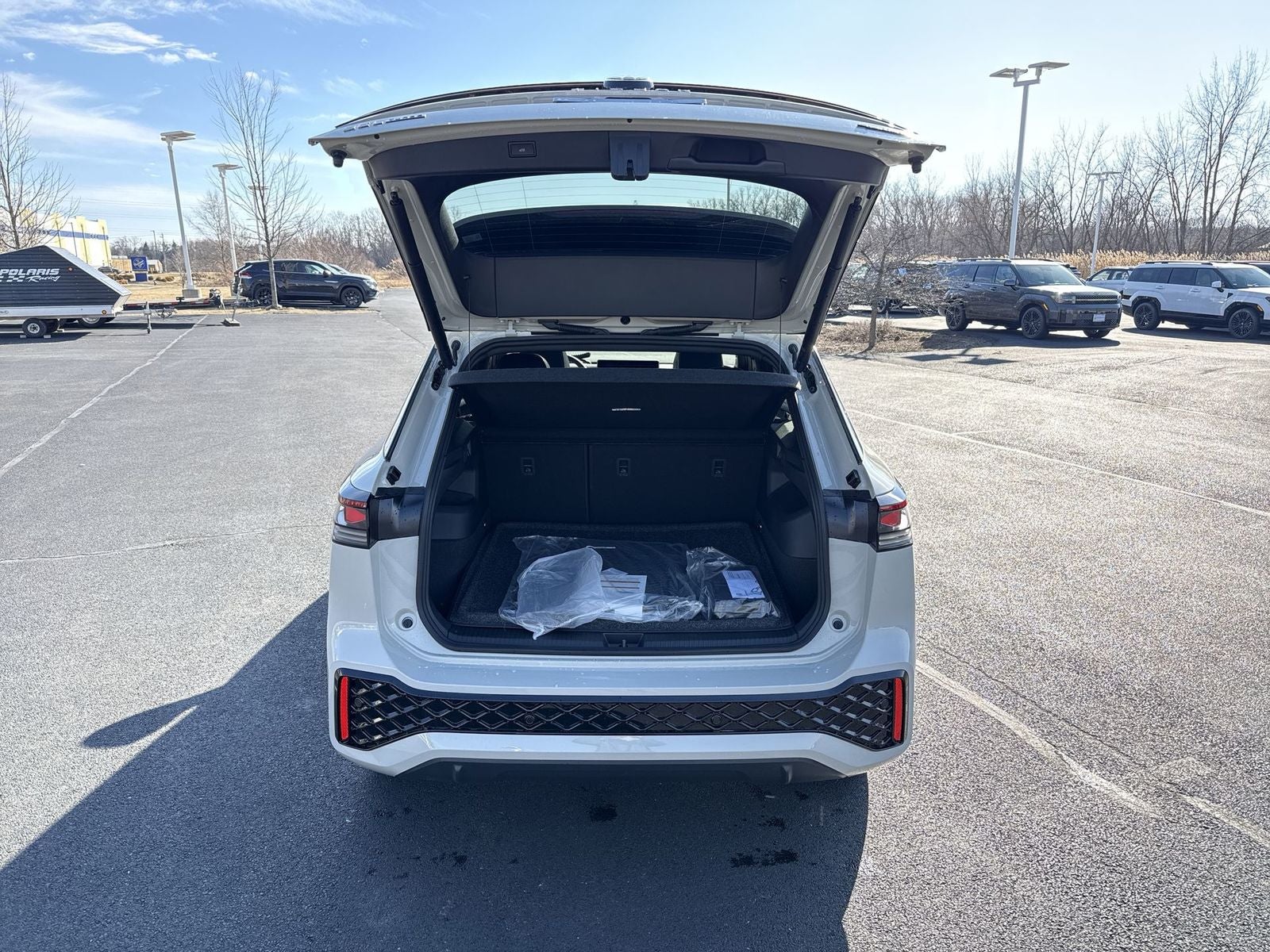 2026 Volkswagen Tiguan 2.0T SEL R-Line Turbo