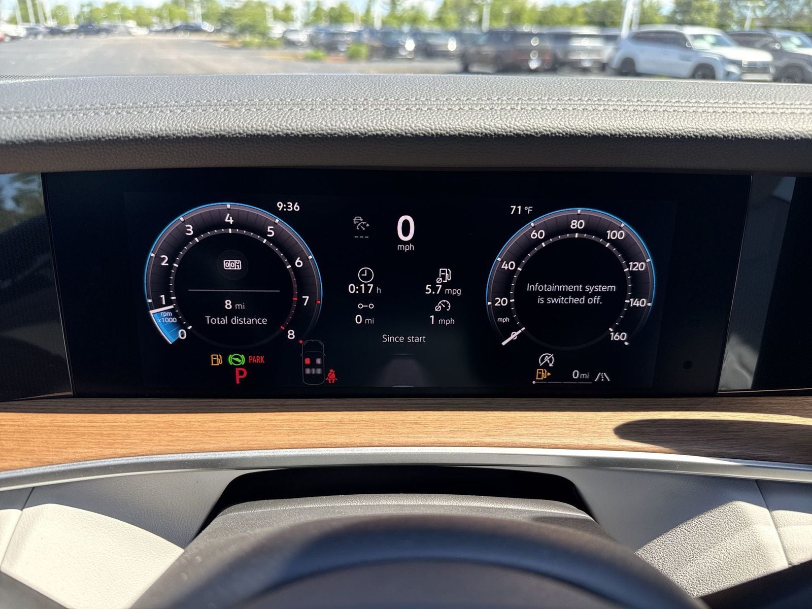 2026 Volkswagen Tiguan 2.0T SEL R-Line