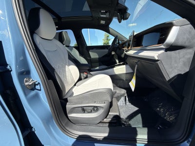 2026 Volkswagen Tiguan 2.0T SEL R-Line
