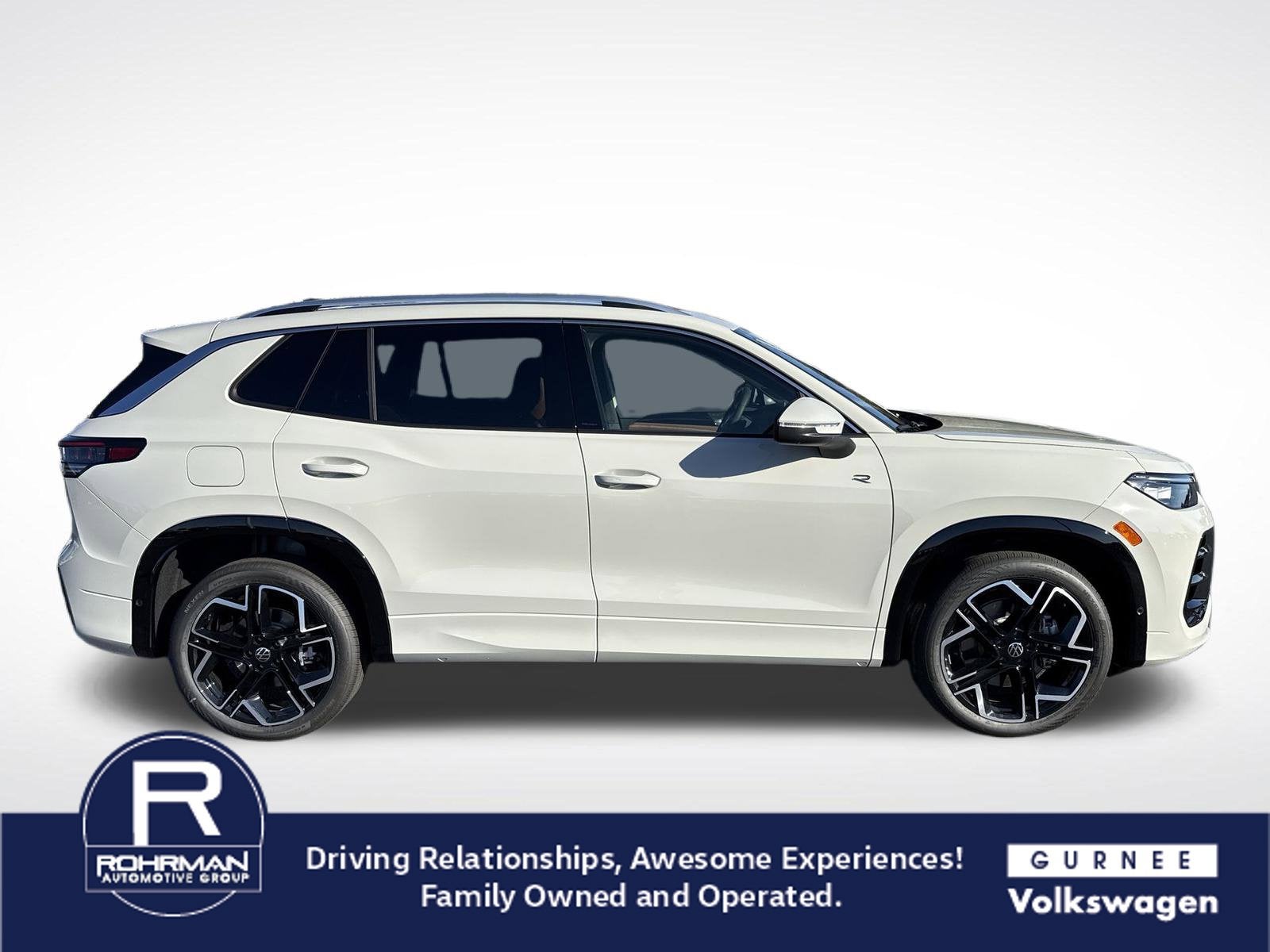 2026 Volkswagen Tiguan SEL R-Line Turbo