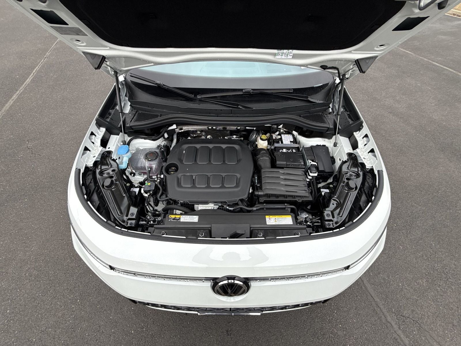 2026 Volkswagen Tiguan 2.0T SEL R-Line Turbo