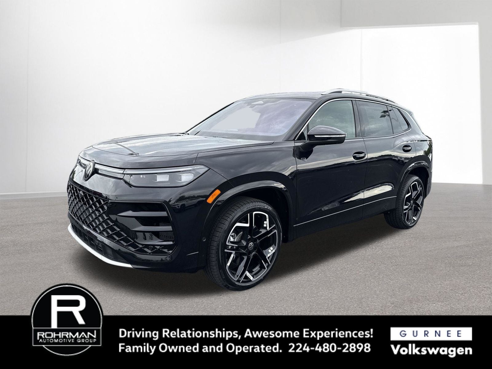 2026 Volkswagen Tiguan 2.0T SEL R-Line