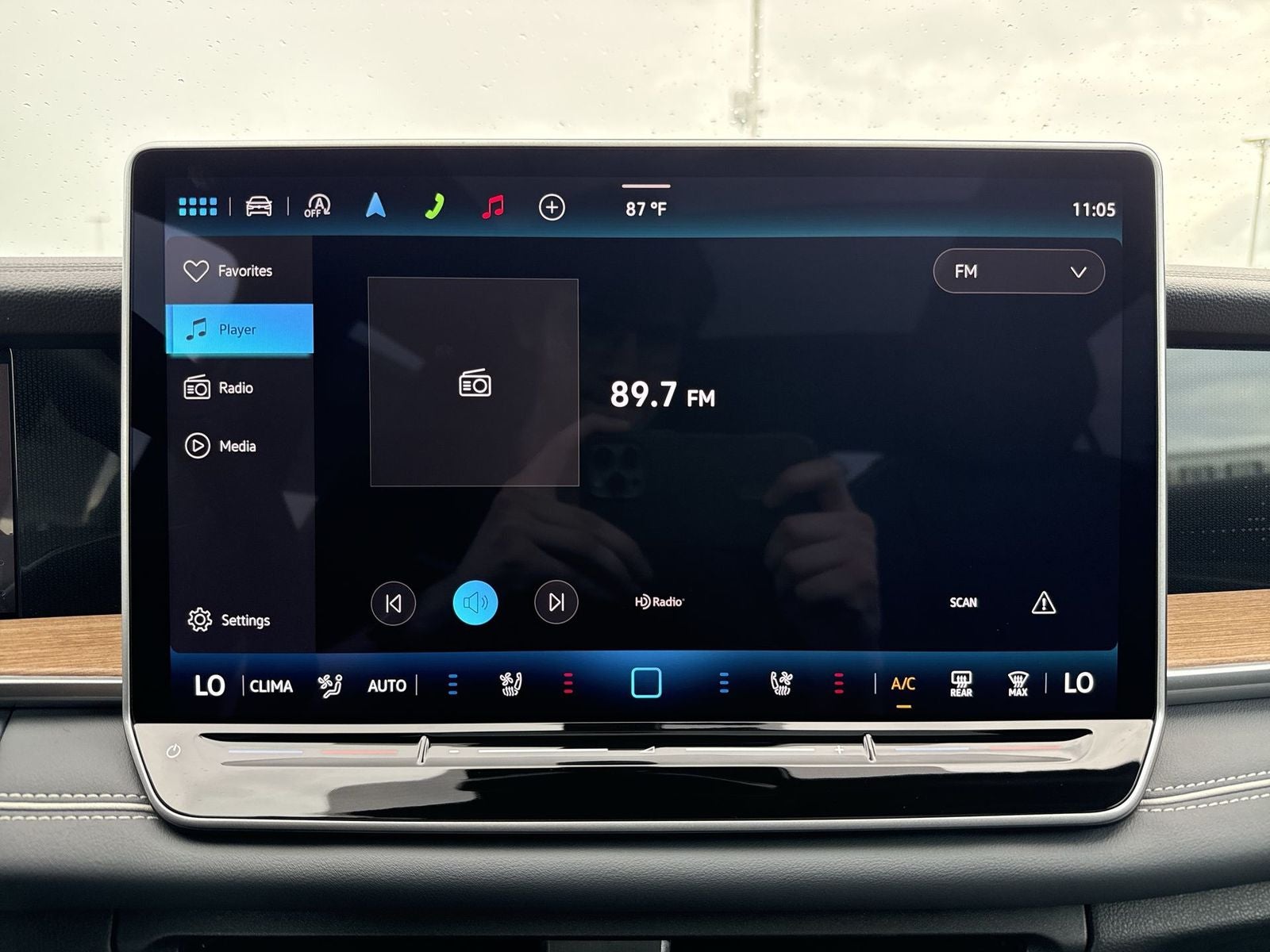 2026 Volkswagen Tiguan 2.0T SEL R-Line