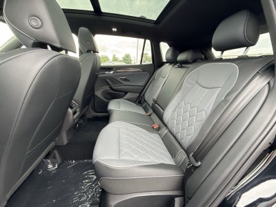 2026 Volkswagen Tiguan 2.0T SEL R-Line