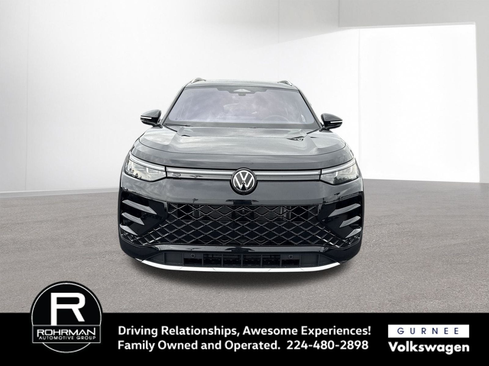 2026 Volkswagen Tiguan 2.0T SEL R-Line