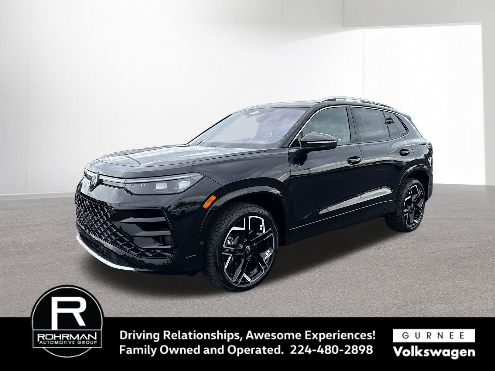 2026 Volkswagen Tiguan 2.0T SEL R-Line