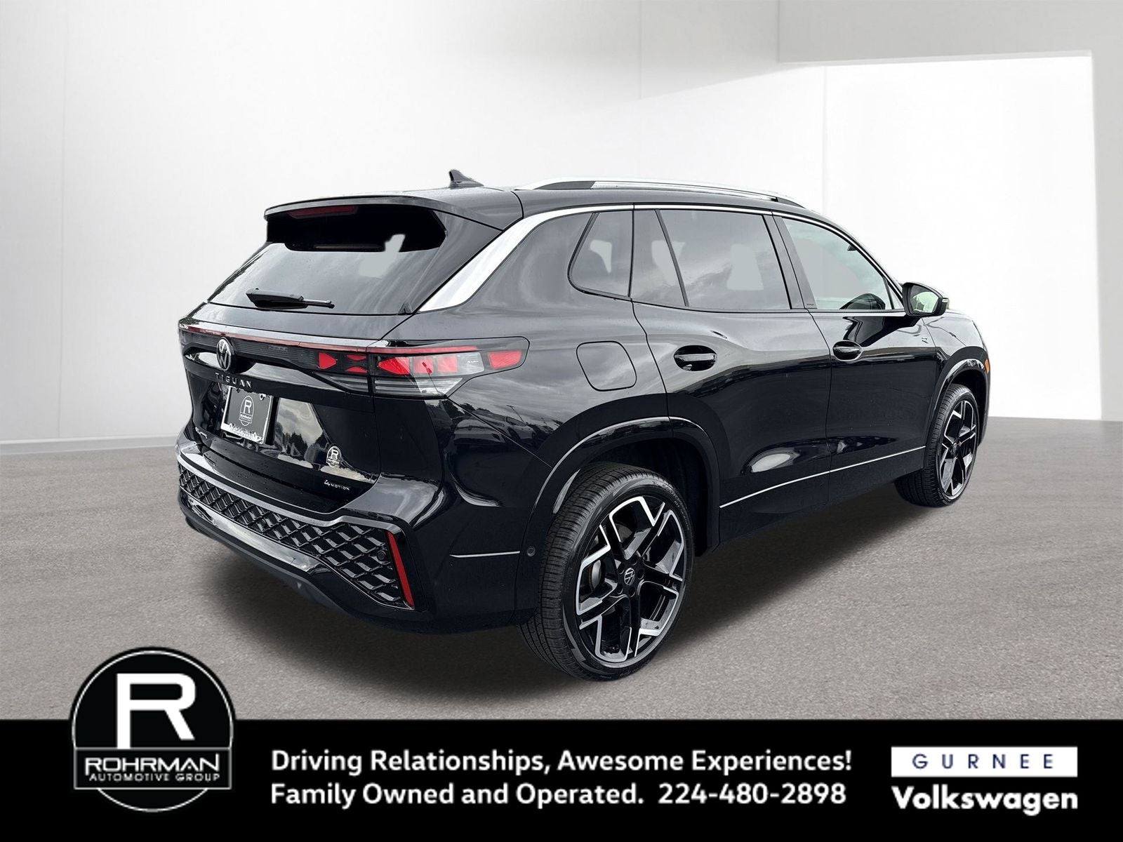 2026 Volkswagen Tiguan 2.0T SEL R-Line