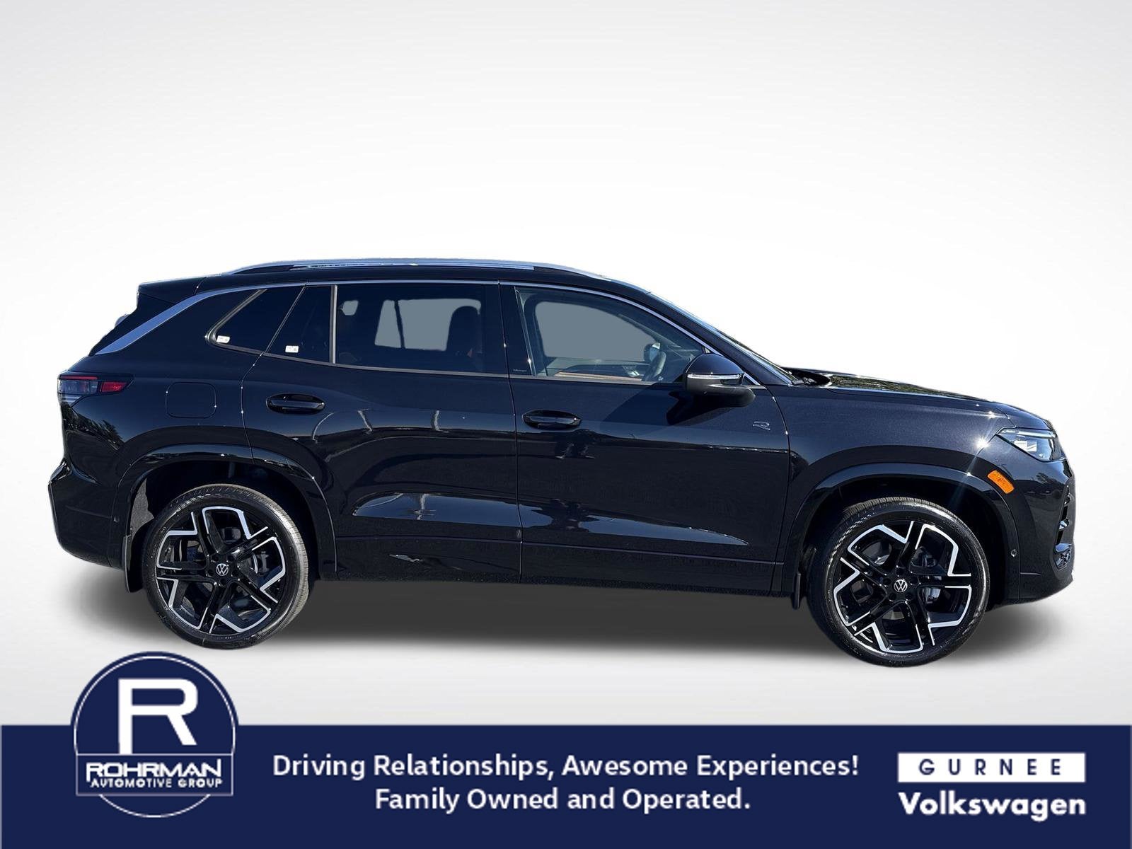 2026 Volkswagen Tiguan 2.0T SEL R-Line Turbo