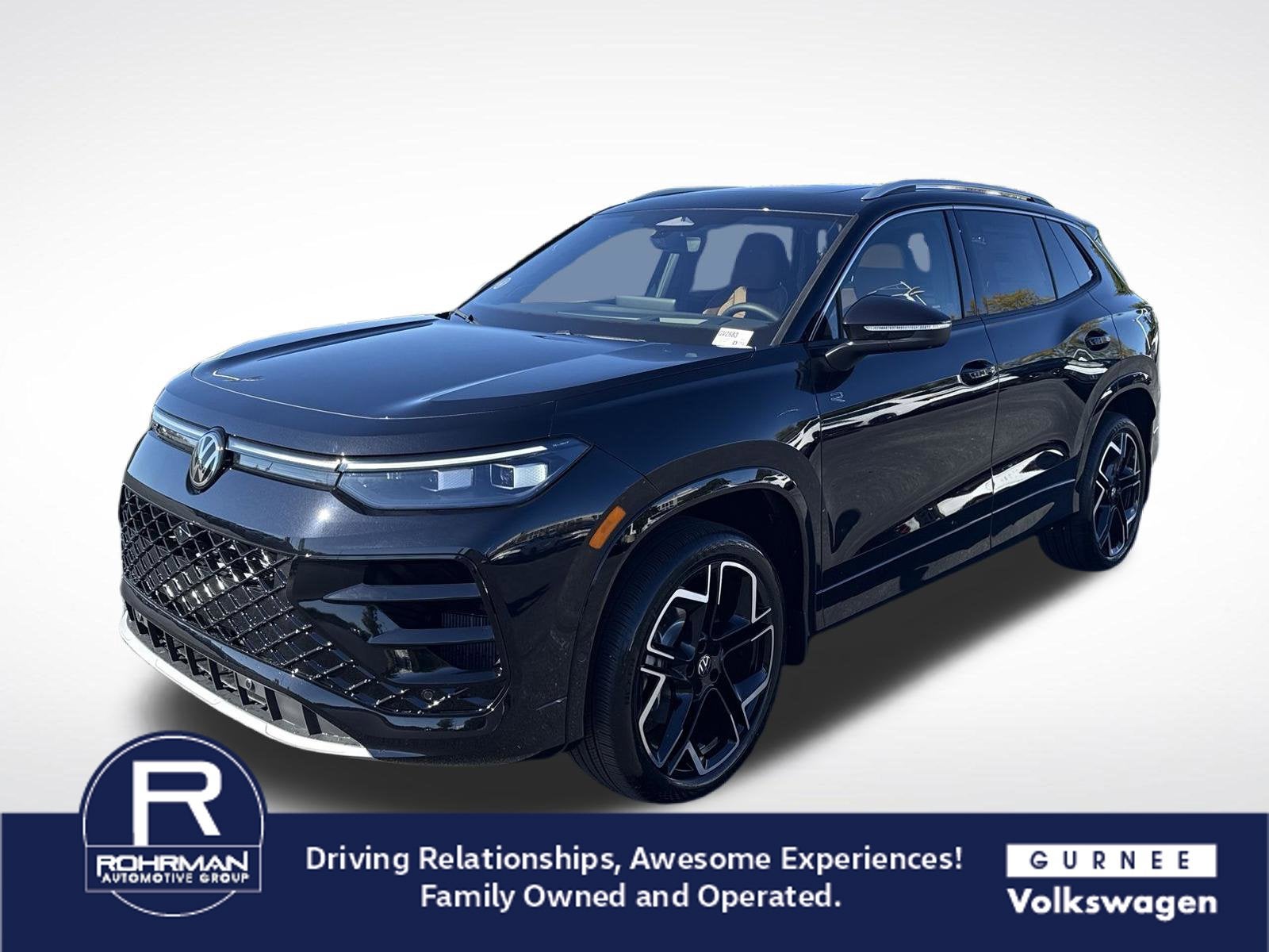 2026 Volkswagen Tiguan 2.0T SEL R-Line Turbo