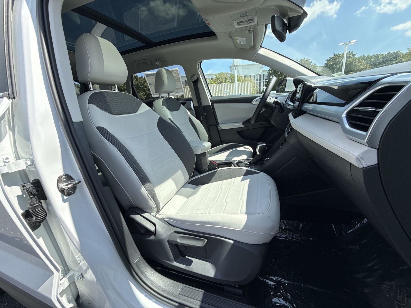 2026 Volkswagen Taos 1.5T SE
