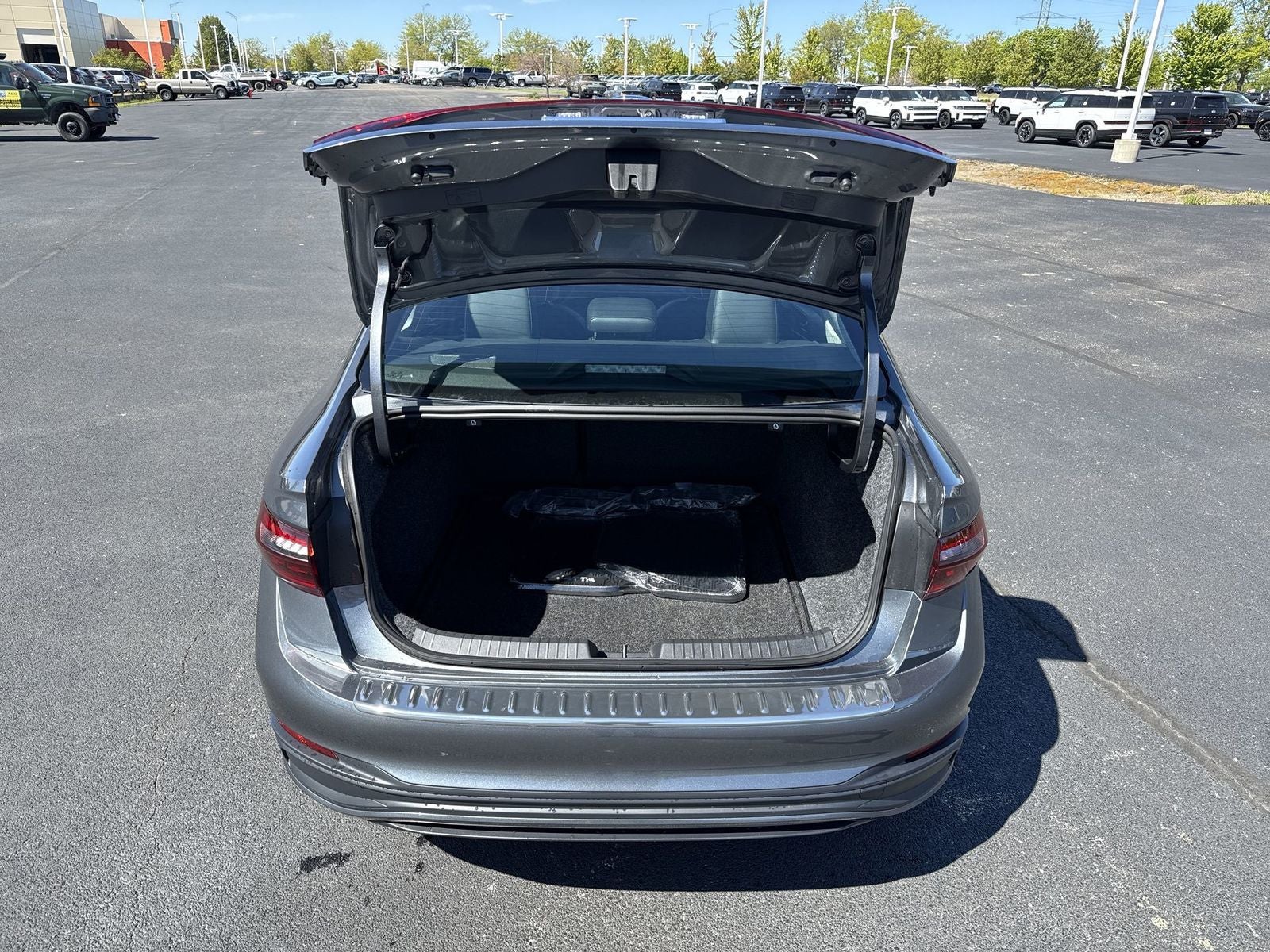 2026 Volkswagen Jetta 1.5T SE
