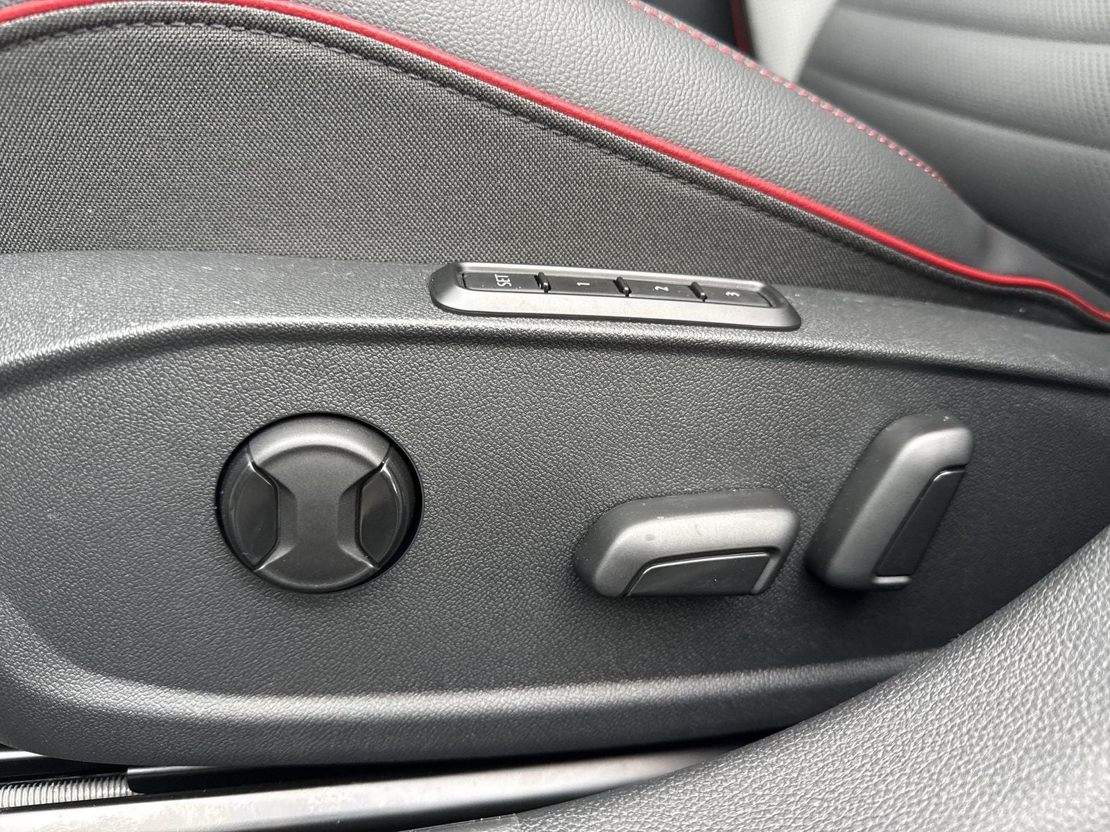 2026 Volkswagen Golf GTI 2.0T SE