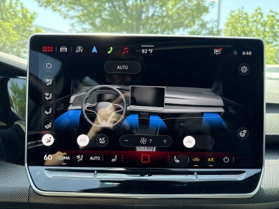 2025 Volkswagen Golf GTI 2.0T SE