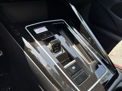 2025 Volkswagen Golf GTI 2.0T SE