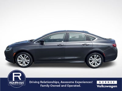 2017 Chrysler 200 LX