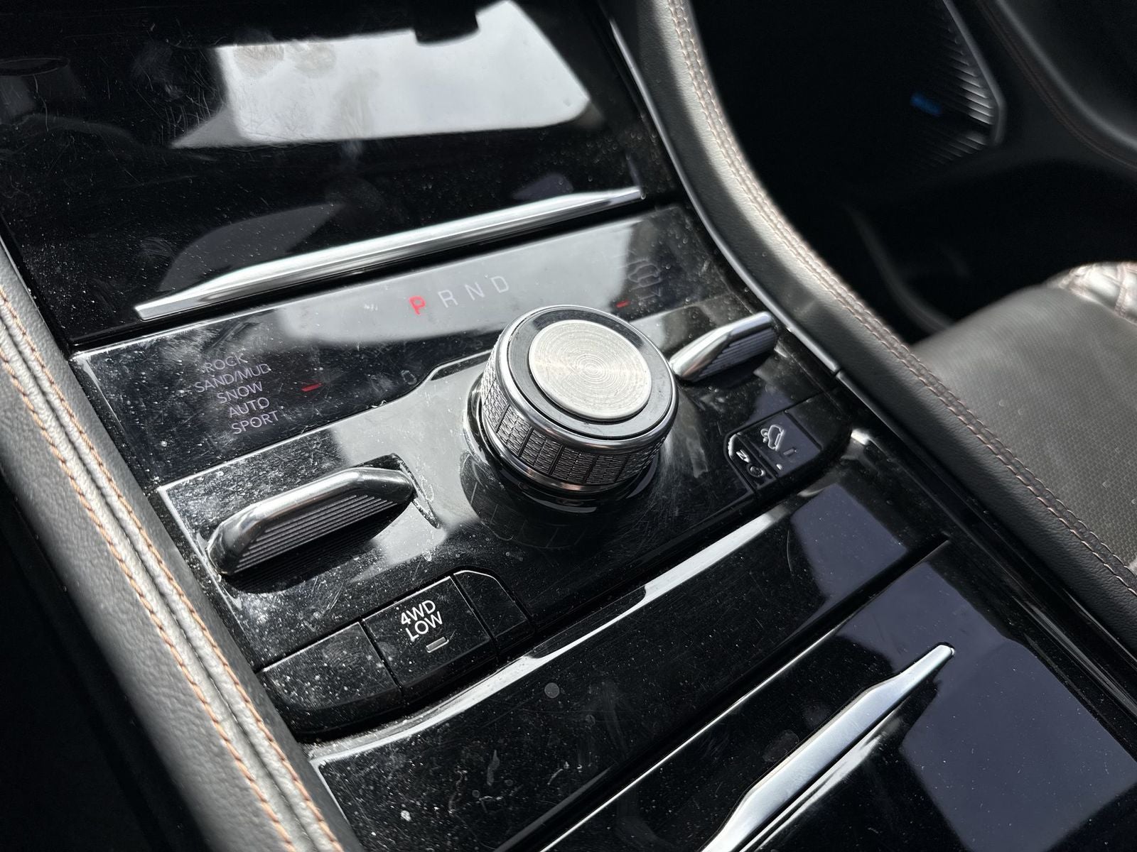 2022 Jeep Grand Cherokee Summit Reserve Reserve