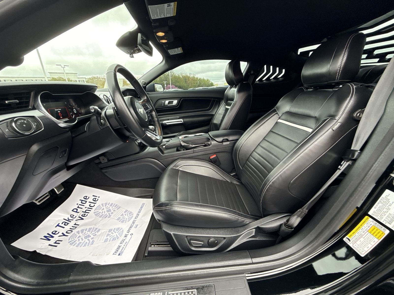 2022 Ford Mustang Mach 1