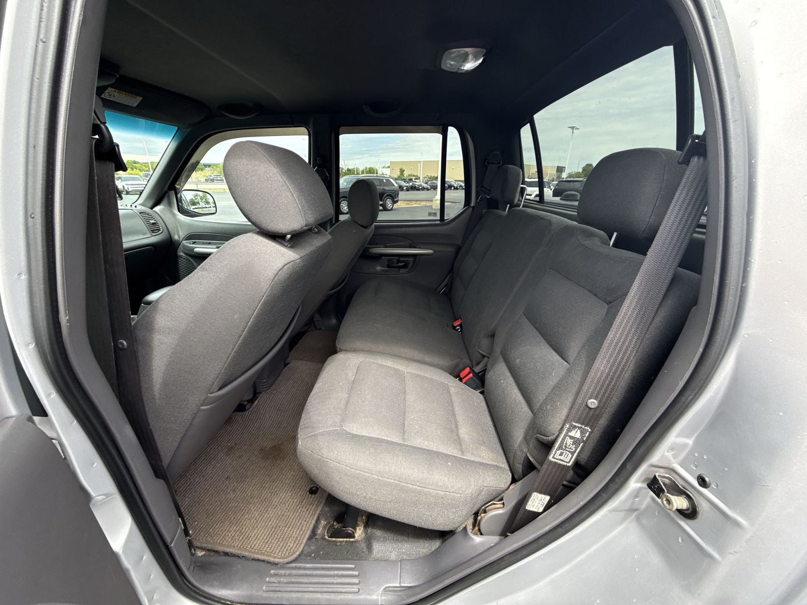 2001 Ford Explorer Sport Trac Base 126 WB