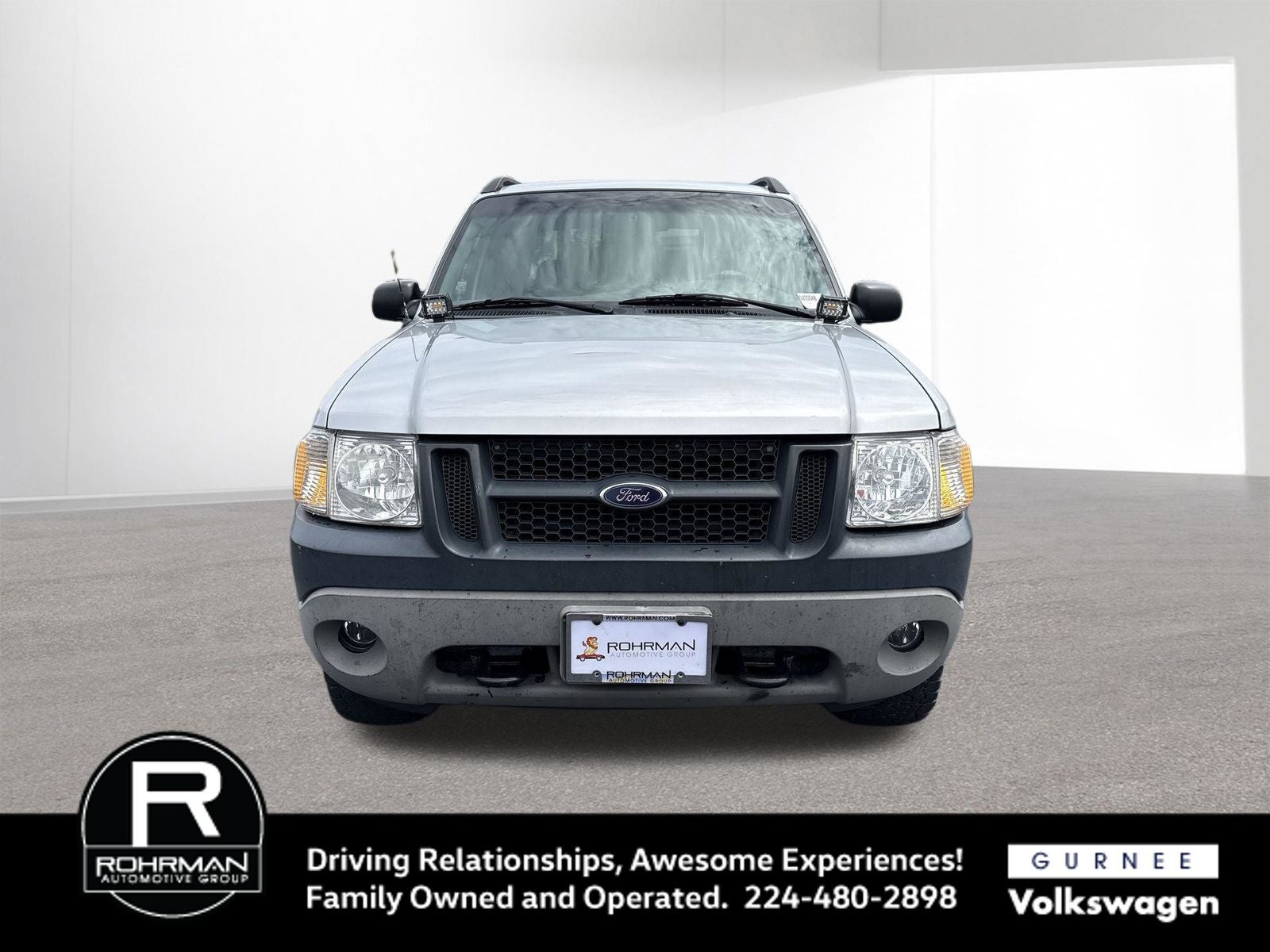 2001 Ford Explorer Sport Trac Base 126 WB