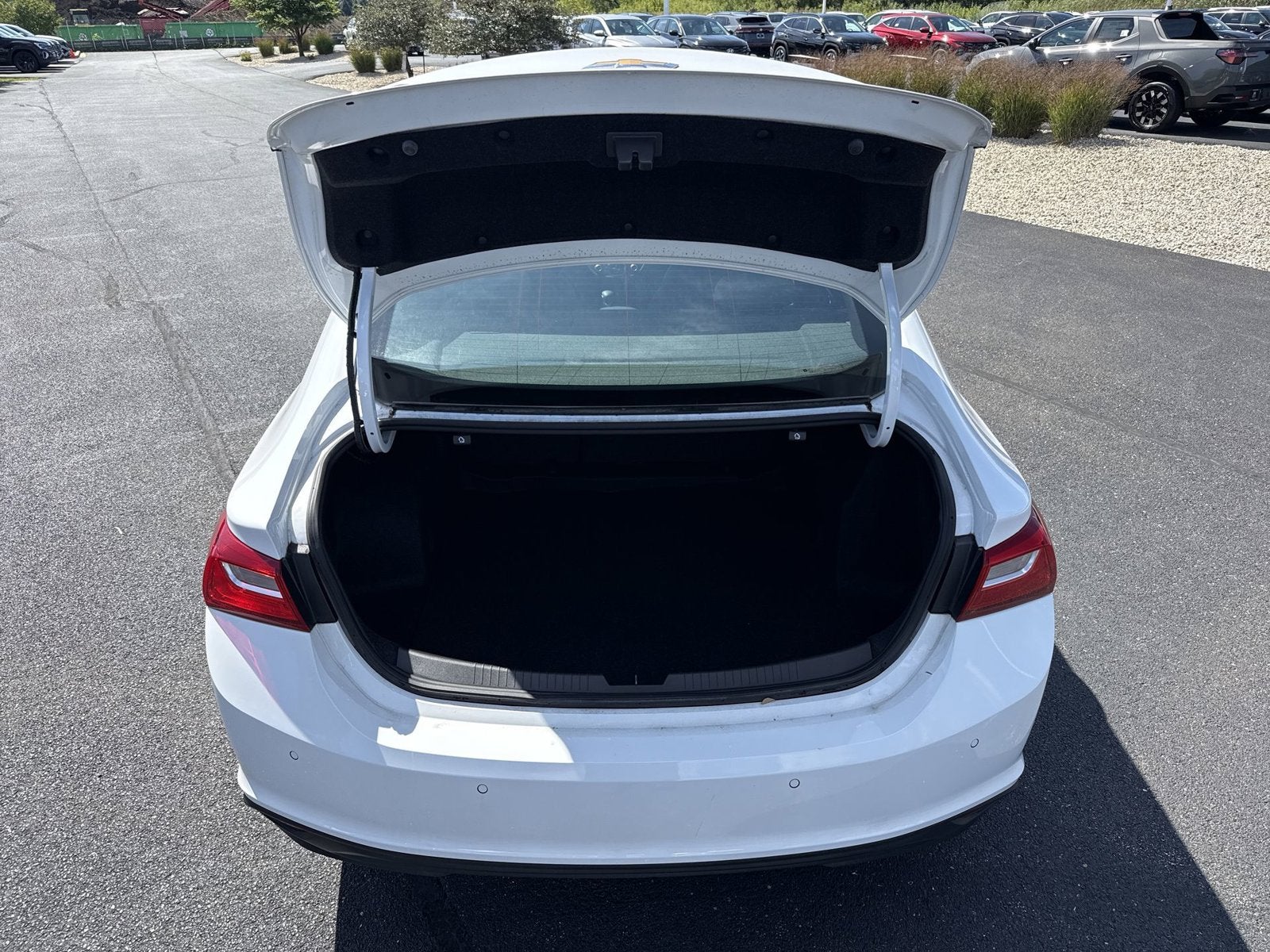 2024 Chevrolet Malibu LS 1LS