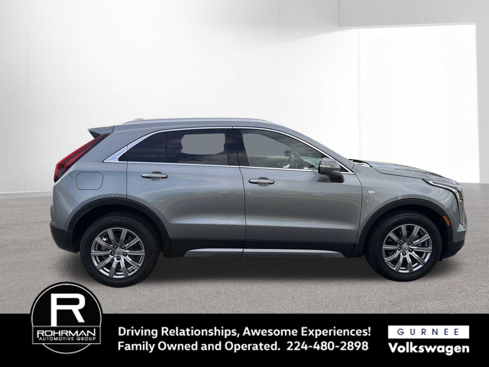 2023 Cadillac XT4 Premium Luxury