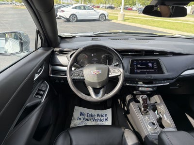 2023 Cadillac XT4 Premium Luxury