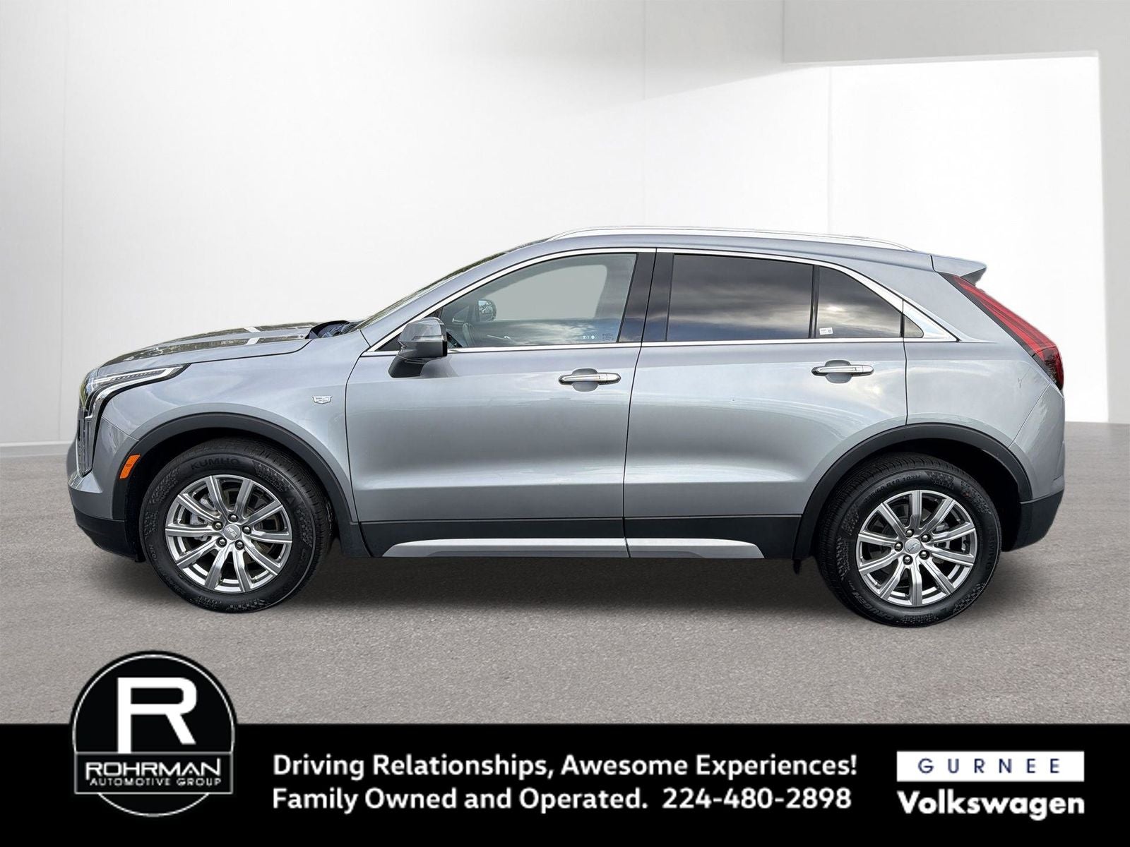 2023 Cadillac XT4 Premium Luxury