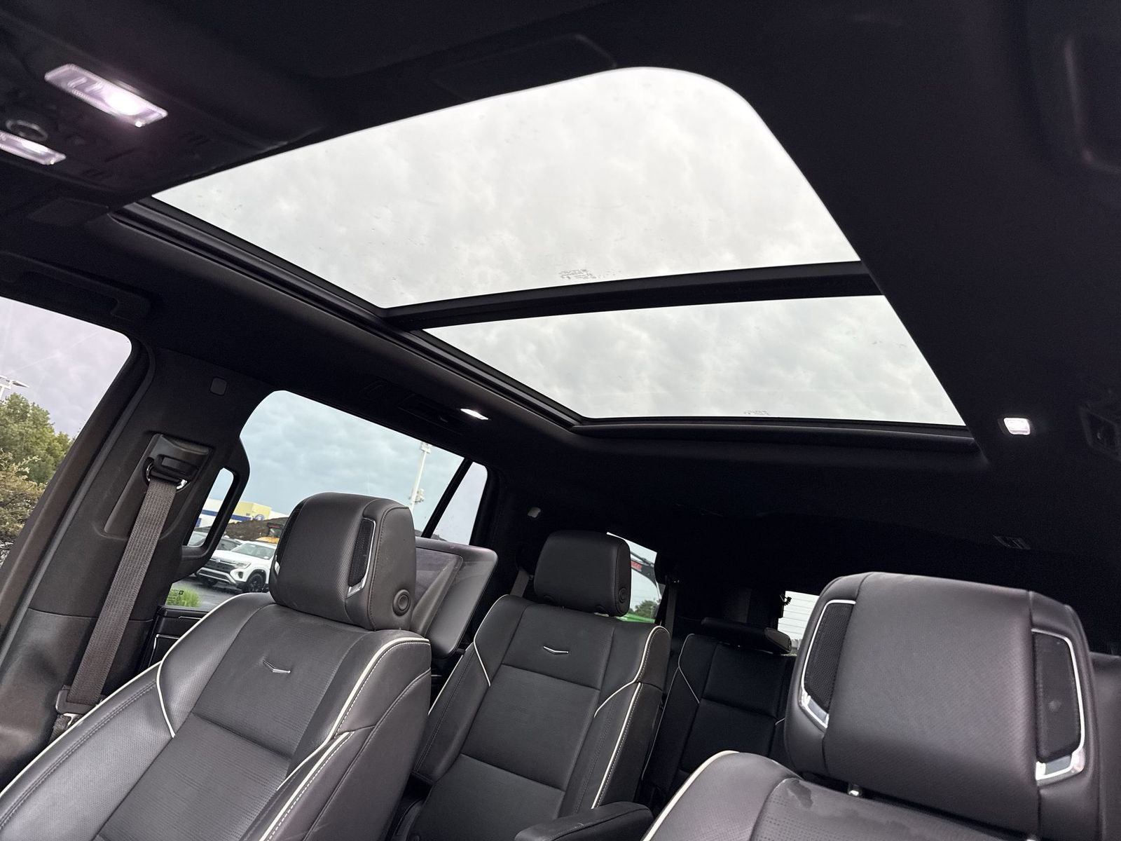 2023 Cadillac Escalade Sport