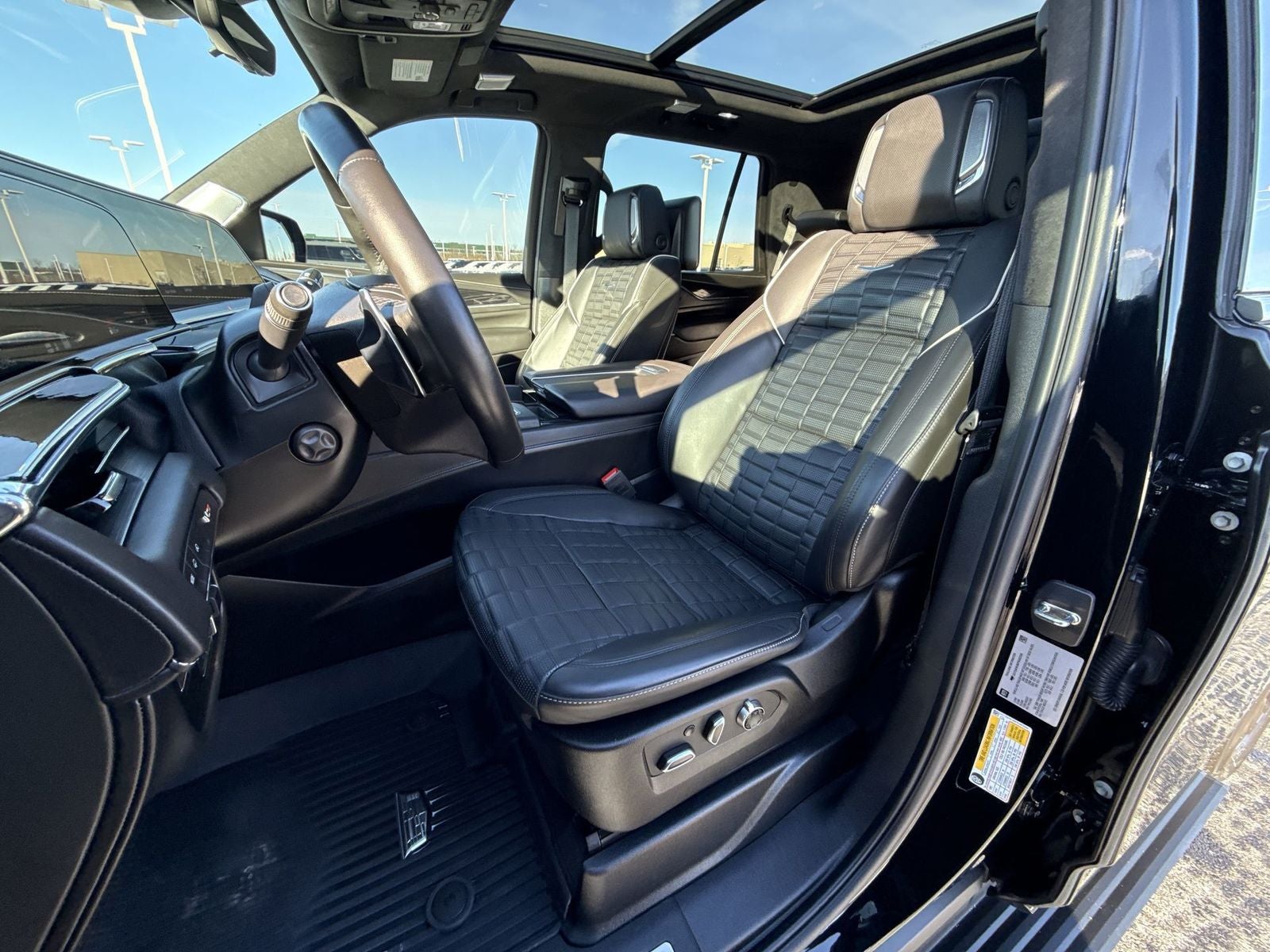 2023 Cadillac Escalade V-Series Onyx Package/Super Cruise