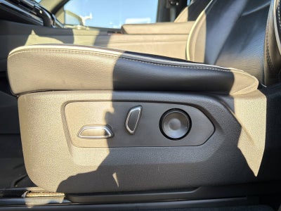 2022 Cadillac Escalade ESV Premium