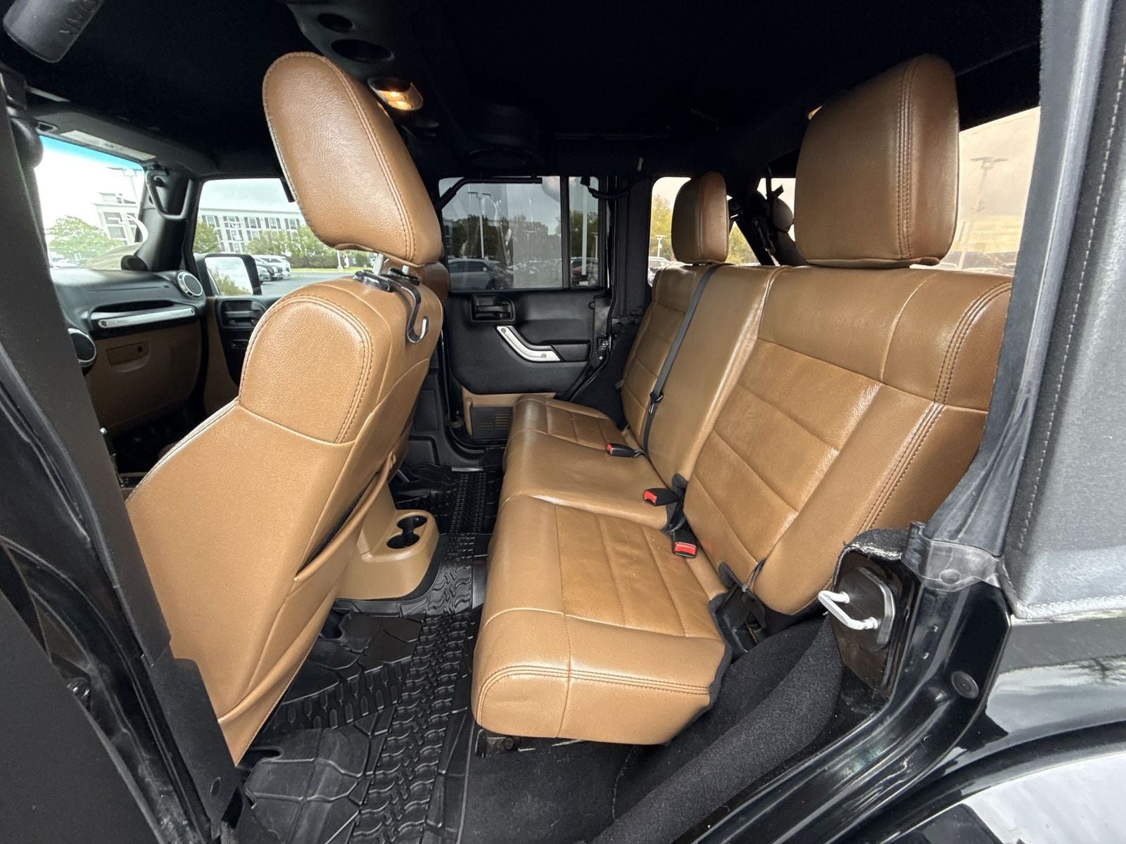 2011 Jeep Wrangler Unlimited Sahara